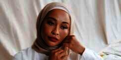 Riasan Bold ala Chea Nuh dengan 3 Warna Lipstik