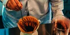 Ada Kopi yang Dibuat Bukan Dari Biji Kopi, Pernah Coba?