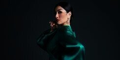 Sempat Dituding Numpang Hidup Pada Kakaknya, Ternyata Artis Ini Punya Kekayaan Melimpah, Suaminya Bukan Orang Sembarangan!