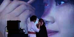 Siswi SMK PGRI 1 Kudus Buat Special Effect Makeup Keren