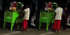 Viral Bocah Yatim Putus Sekolah Jualan Kue Putu Bambu Sampai Malam, Alasannya Bikin Terenyuh!