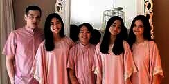 Potret Pernikahan Cut Tari dan Richard Kevin, Kekompakan Anak-anaknya Bikin Kagum!