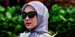 5 Koleksi Jam Tangan Syahrini, Ada yang Harganya Rp20 Miliar