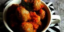 Sedapnya Bakso Mercon untuk Si Penggila Pedas