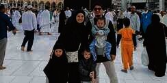 Potret 7 Bayi Artis Ikut Umrah, Gemas dan Khusyuk!