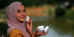 Teknik Highlight Segitiga, Wajah Jadi Tampak Glowing