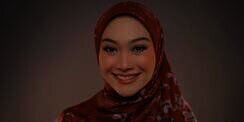 Tutorial Kerudung Menutup Dada ala Indah Nada Puspita