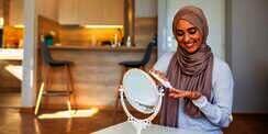 Jangan Asal Perawatan, Cek Kadar Kandungan Asam dalam Skincare Sesuai BPOM Ini