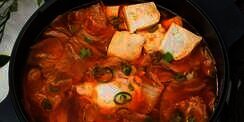 Cara Simpel Bikin Sundubu Jjigae, Sop Tahu Gurih ala Drakor