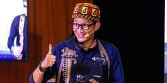 Sandiaga Resmikan Waroeng Windsor di London, Kenalkan Kuliner Tanah Air ke Dunia