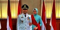 5 Potret Penampilan Sonya Fatmala Bertugas jadi Istri Bupati Disorot, Beda Banget!
