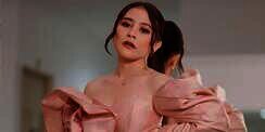 Prilly Latuconsina Tampil Elegan dan Dewasa Pakai Outfit Serba Hitam