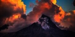 4 Lafal Doa Ketika Ada Bencana Alam Gunung Meletus, Mohon Keselamatan dari Amukan Alam
