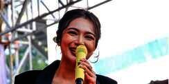 Main Lato-Lato, Resleting Wika Salim Bikin Salfok