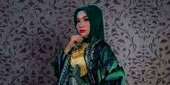 Beri Pesan Menyentuh ke Verrell Bramasta Usai Venna Alami KDRT, Bulu Mata Roro Fitria Bikin Salfok