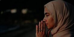 Baca Doa Ini Ketika Mata Kiri Kedutan, Insya Allah Dihampiri Kemuliaan serta Kebaikan