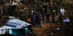 Tiga Teori Penyebab Pesawat Yeti Airlines Jatuh di Nepal Saat Cuaca Sedang Cerah