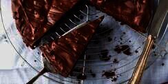 Buat Kue Batik Cokelat Tanpa Memakai Oven atau Mixer