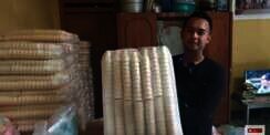 Hidupkan Bisnis Ayah yang Vakum 9 Tahun, Omzet Pria Penjual Cone Ice Cream Cicipi Omzet Rp300 Juta Sebulan