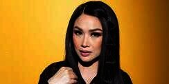 Berubah Drastis! 9 Potret Wajah Baru Titi DJ Usai Jalani Operasi Plastik, Dipuji Mirip Artis Korea!