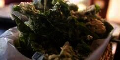 Gampang Banget, Bikin Bayam dan Kangkung Kriuk ala Restoran
