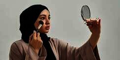 Mata Sembab Saat Bangun Tidur? Atasi dengan Tutorial Makeup Ini