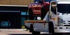 'Mau Aneh Tapi Sultan', Orang Kaya Ini Sewa Truk Towing untuk Jalan-Jalan, Sopir Malah di Belakang