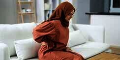 Hindari 3 Postur Duduk Ini Demi Cegah Low Back Pain