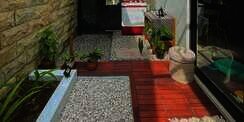 Fungsional Banget, Taman dan Area Cuci Jadi Satu