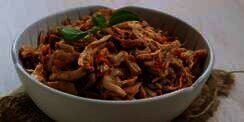 Ayam Suwir Sambal Matah Sedap ala Chef Martin Praja