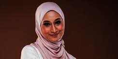Pakai Hijab Warna Nude Terlihat Fresh, Coba 4 Trik Ini