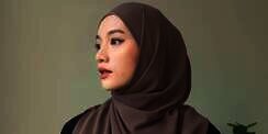 Tutorial Pakai Pashmina Instan untuk Lebaran, Ini Cara Styling yang Tepat
