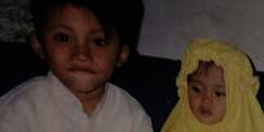 Anak Perempuan Pakai Hijab Kuning Ini Ternyata Anak Komedian Terkenal dan Punya Banyak Penggemar, Coba Tebak?