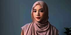 Look Pashmina Effortless, Hanya Butuh Satu Jarum 