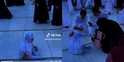 Gemes Banget! Bayi Berjilbab `Ngesot` di Samping Ka&rsquo;bah Jadi Perhatian, Videonya Ditonton Lebih 30 Juta Kali