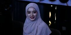 Inara Rusli Putuskan Lepas Cadar, Begini Hukumnya Menurut Ustaz Derry Sulaiman