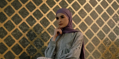 Donita Ungkap Keajaiban Air Zamzam, Kistanya Menghilang Usai Pulang Umroh