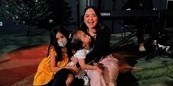 Potret Selebriti yang Tegar Dampingi Anak Sakit Parah
