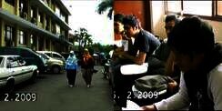Nostalgia Gaya Kuliah Mahasiswa 14 Tahun Lalu yang Jauh dari Adu Outfit, Vibesnya Langsung Terasa