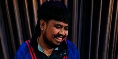 8 Potret Rumah Baru Rigen Rakelna, Punya Gasebo Khusus Main Game