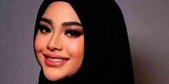 Bukan Casing HP Biasa, Aurel Pilih yang Berbahan Kulit Harganya Selangit