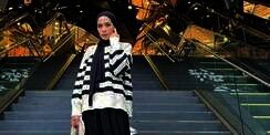 Gaya Smart Casual ala Hamidah, Mudah Ditiru nih