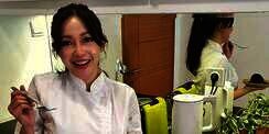 Jarang Tersorot, Potret Terbaru Chef Marinka yang Kini Jadi Istri Bule, Penampilannya Makin Hot