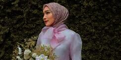 Beraura Mewah, Outfit Earth Tone Pilihan Melody Prima
