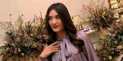Dirias Makeup Bernuansa Brown, Anissa Aziza Dipuji Mirip Peggy Gou