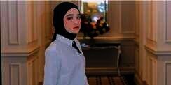 Padukan Cargo dan Boots, Tengok Style Boyish Nabila Taqiyyah