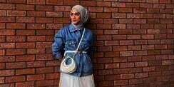 Mix and Match Jaket Jeans Jadi Outfit Girly Style