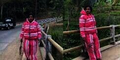 Ngakak! Outfit Naik Gunung Anti Kedinginan Bertema Kasur Kapuk