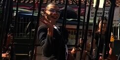 Kocak Banget, Ada yang Cosplay Jadi Nikita Mirzani Masuk Penjara di Pawai 17 Agustus