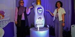 Ritual Menenangkan Ibu dan Bayi Lewat Sentuhan Penuh Cinta dari Cuddle Calm Cussons Baby